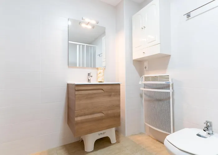 Rentafive - Centro - Playa - A/a Apartment *