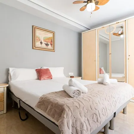 Rentafive - Centro - Playa - Aa *