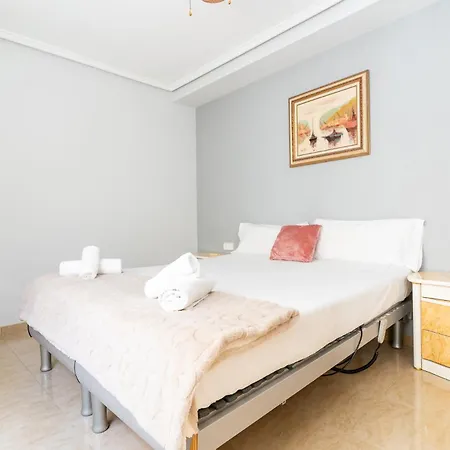 Rentafive - Centro - Playa - Aa